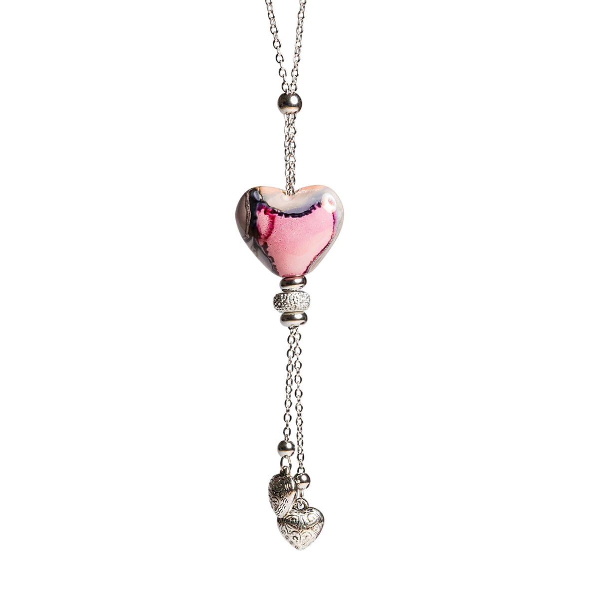 Collana donna sfondo bianco artigianale