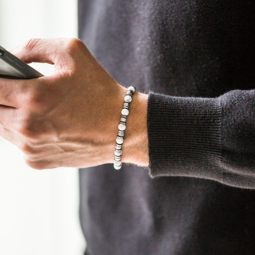 Bracciale Equilibrio in Howlite bianca | 6mm