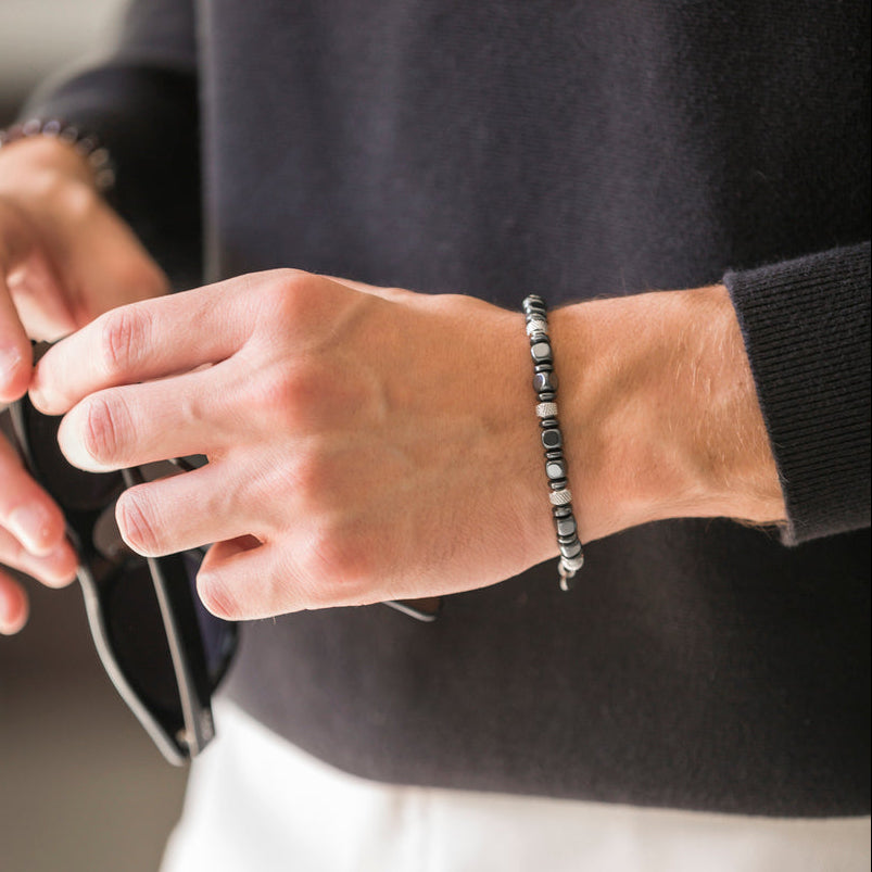 Navàl-Armband aus Hämatit | 6mm