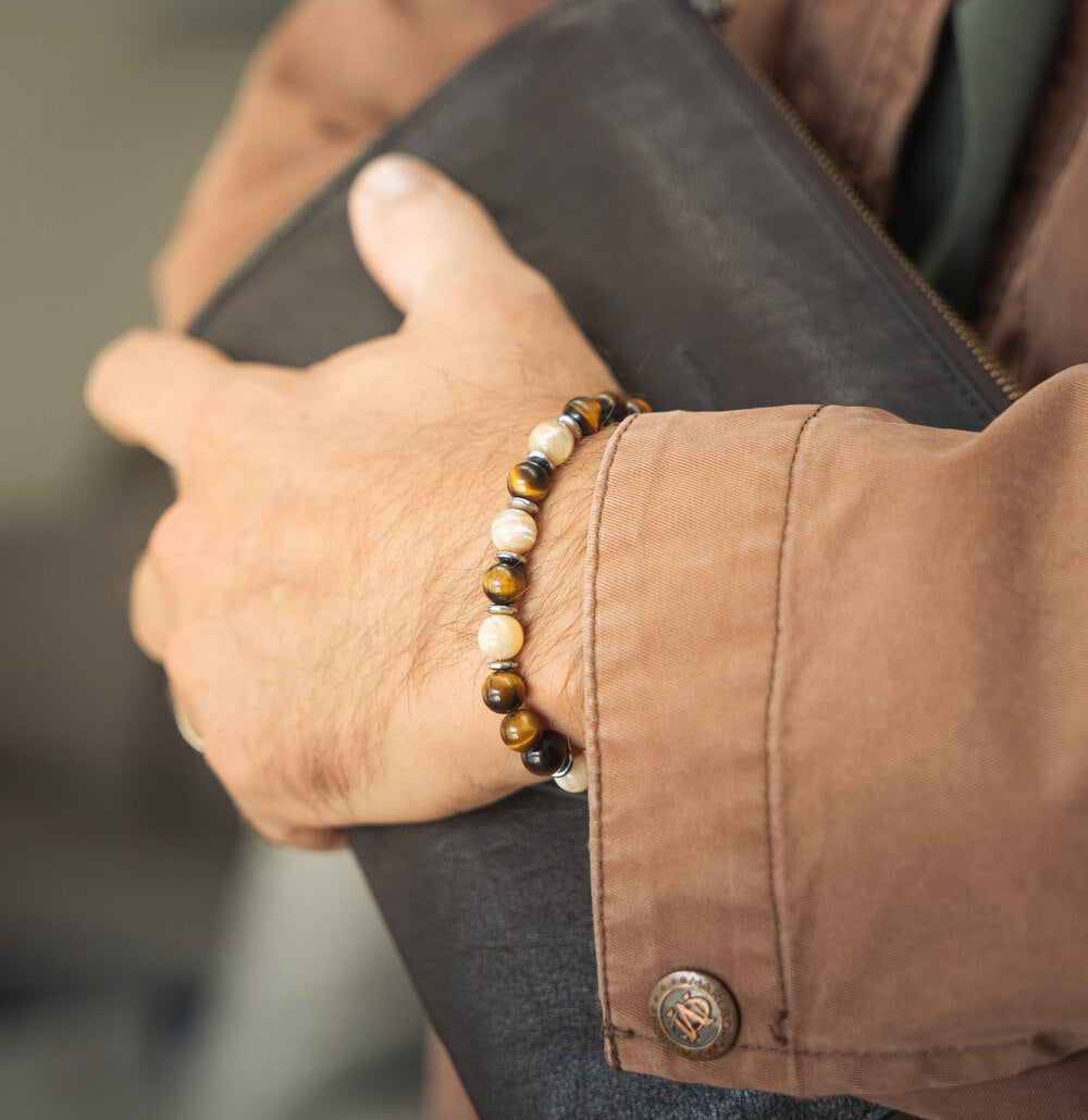 Bracciale Sentiero in occhio di tigre e madre perla | 8mm