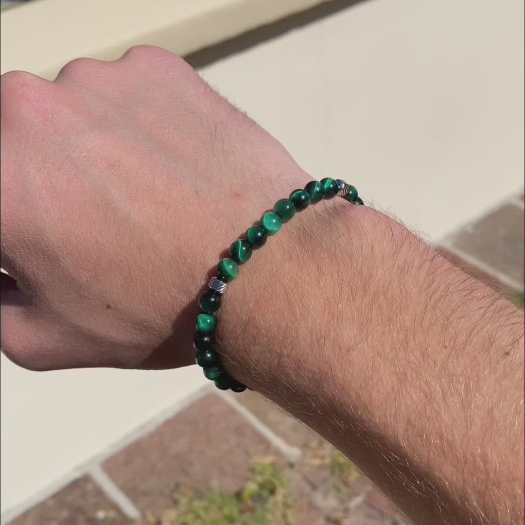 Carica video: Bracciale Doge in occhio di tigre Verde smeraldo  | 6mm