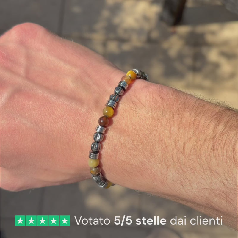 Video indossato di un bracciale da uomo artigianale